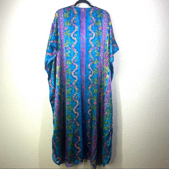 WINLAR Vintage Blue Laurel Roses Satin Long Caftan Lounge Dress - Picture 6 of 8